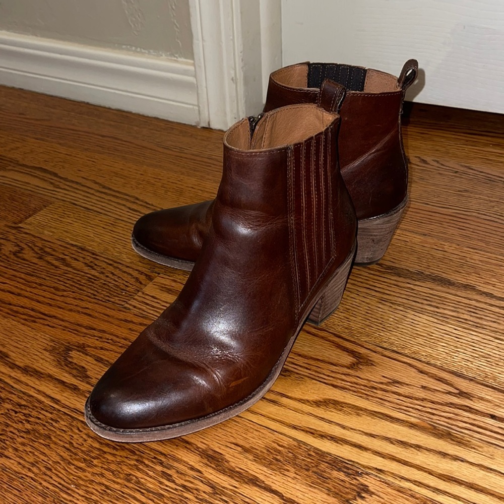 Women’s FRYE Brown Leather Booties